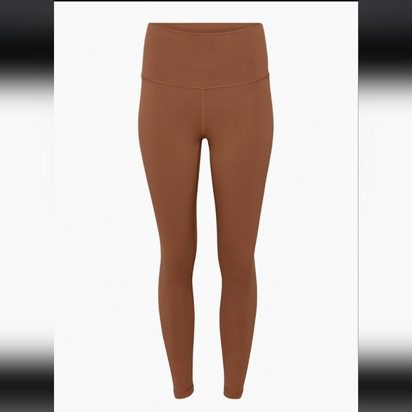 Aritzia TNA Cheeky Ankle Leggings (epicurean brown) - Picture 3 of 13